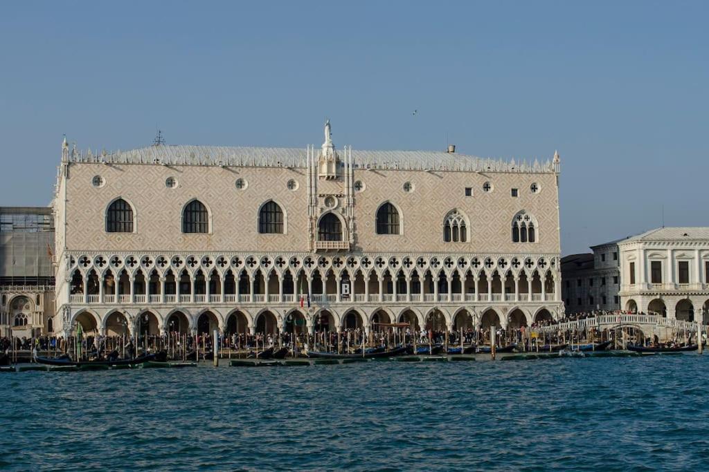 Apartmán Ca' De Mezo Near San Marco Benátky Exteriér fotografie